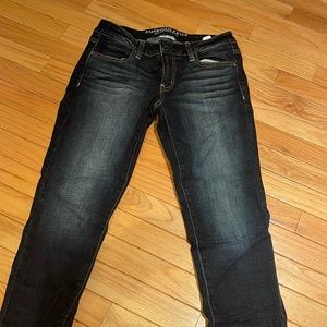 American Eagle dark blue super stretch 6 regular jogging